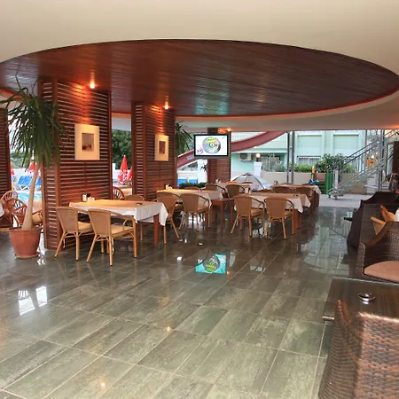 Apart Otel Candan 4*