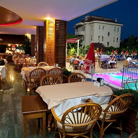 Appart hôtel Candan 4*