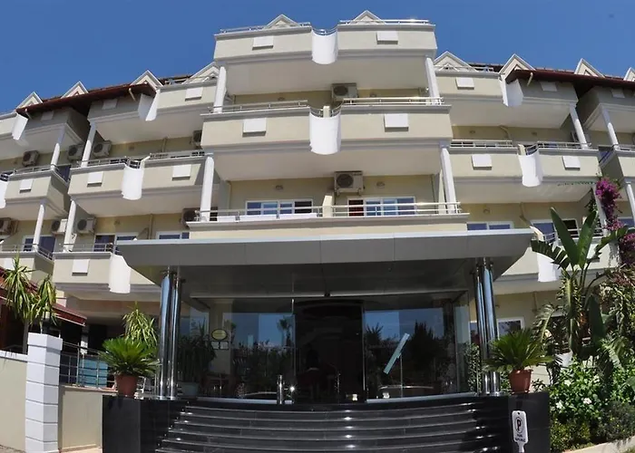 Candan מלון דירות מרמריס