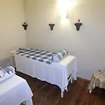 Candan מרמריס