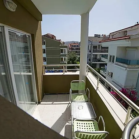 Hotel apartamentowy Candan Marmaris