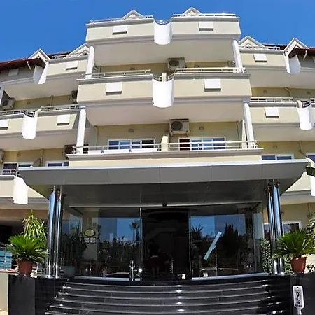 Hotel apartamentowy Candan 4*