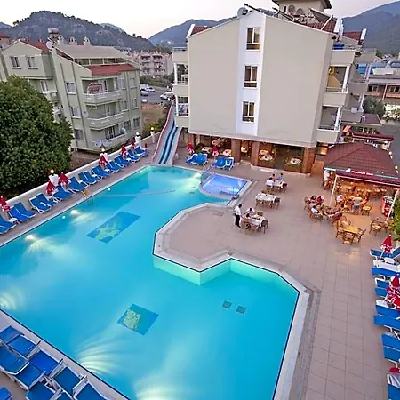 Candan Hotel apartamentowy Marmaris
