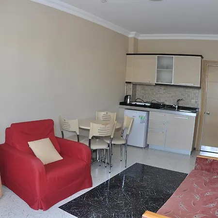 Hotel apartamentowy Candan Marmaris