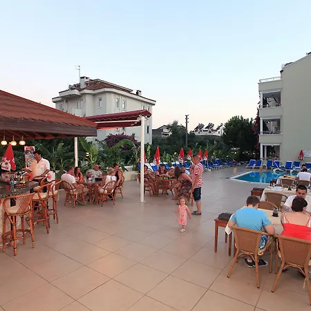 Candan Apart-hotel 4*