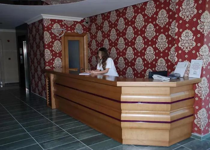 Candan Apartmanhotel 4*